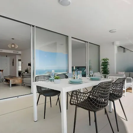 Apartament Panoramic Sea View Stupa Hills