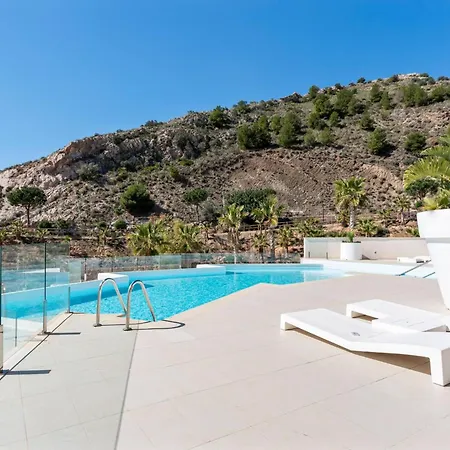 Apartament Panoramic Sea View Stupa Hills