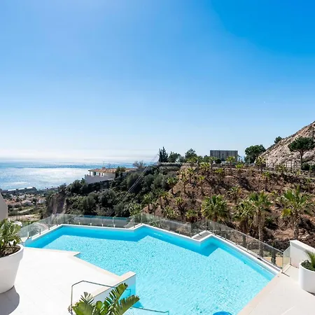 Apartament Panoramic Sea View Stupa Hills