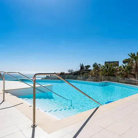 Apartament Panoramic Sea View Stupa Hills