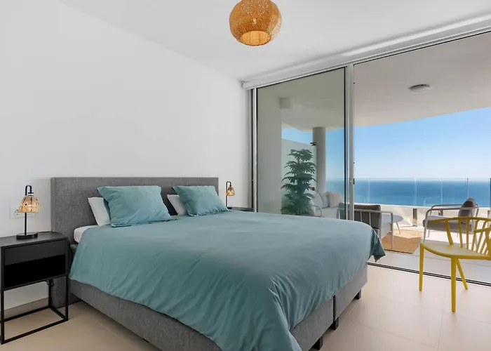 Apartment Panoramic Sea View Stupa Hills *